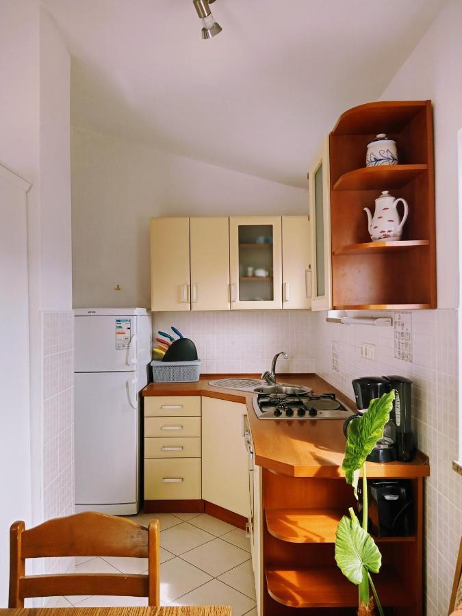 Apartmani Nikolina Ražanac Exterior foto