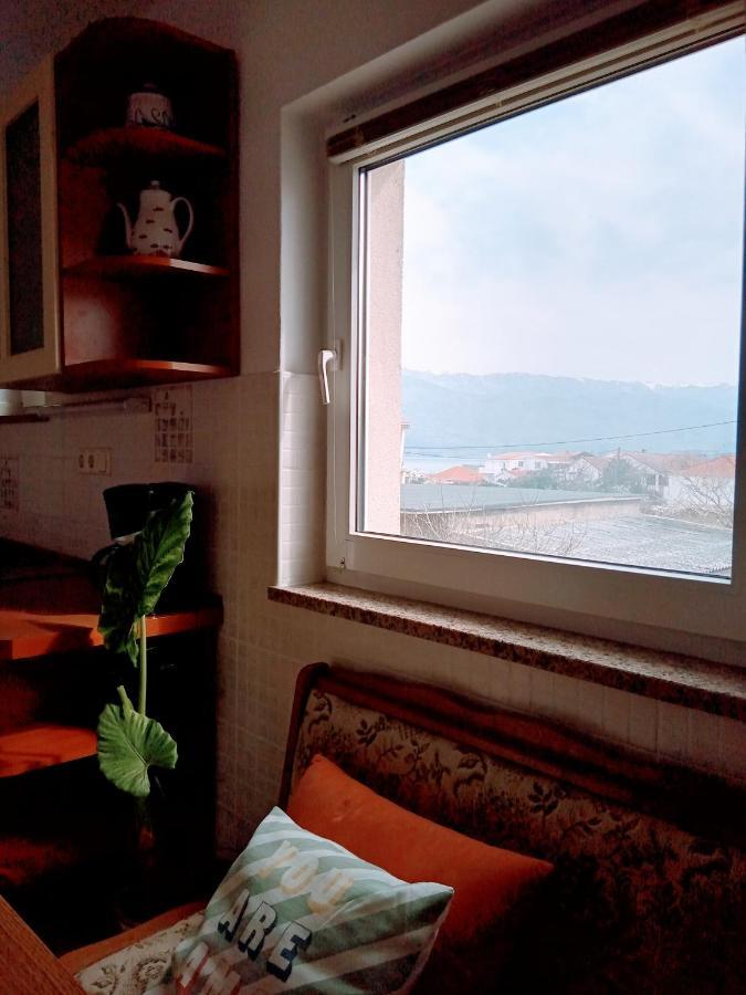 Apartmani Nikolina Ražanac Exterior foto